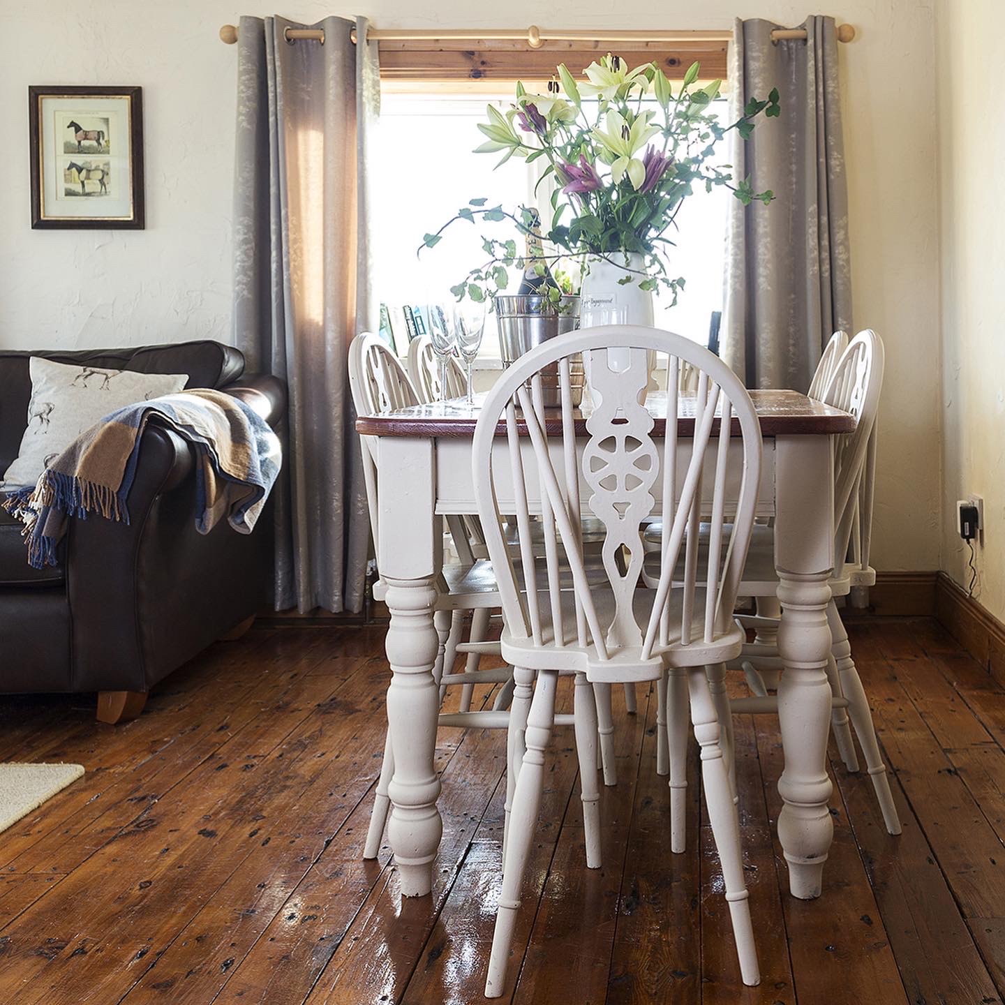 Stunning Strangford Lough views from self-catering holiday cottage near Killyleagh County Down